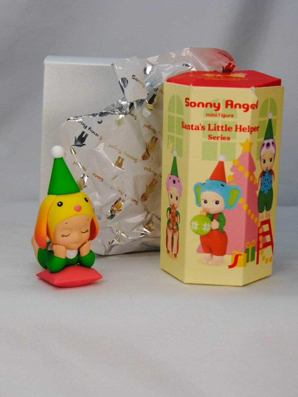Sonny Angel ~ Santa's Little Helper Series ~ Lop Ear Rabbit ~ 2025